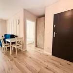 Appartement Legnicka By Bookinghost
