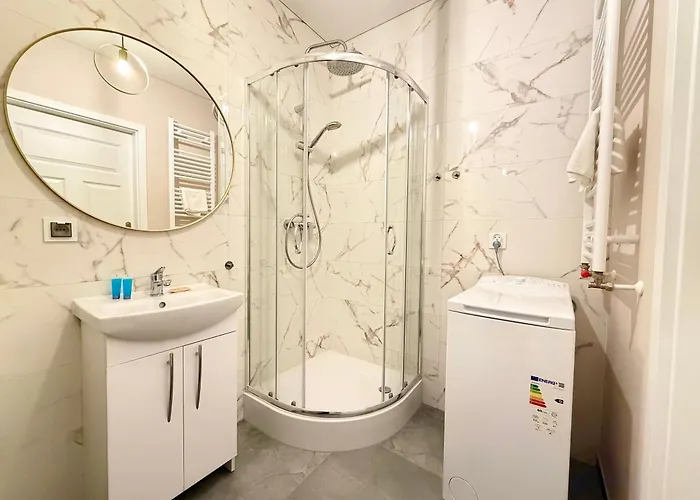 Legnicka By Bookinghost * Wroclaw